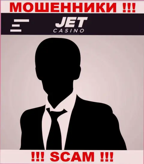 Начальство Jet Casino в тени, на их официальном сайте этой инфы нет